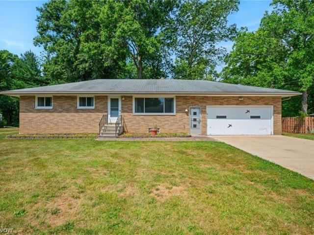 House for sale in Hinckley, Ohio