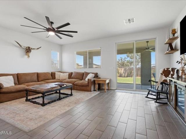 House for sale in Granite Vista, Waddell