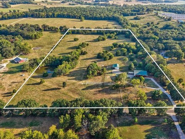 House for sale in Mount Vernon, Missouri