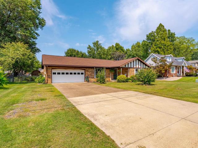 House for sale in Newburgh, Indiana