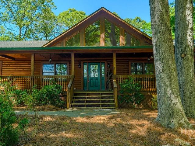 House for sale in Hull, Georgia