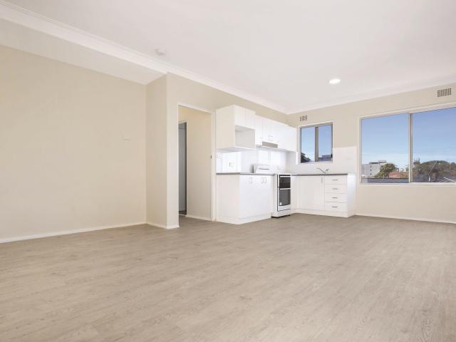 Apartment for rent in Wollongong West, New South Wales