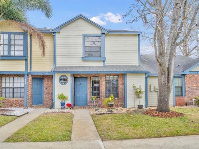 Townhouse for sale in Casselberry, Florida