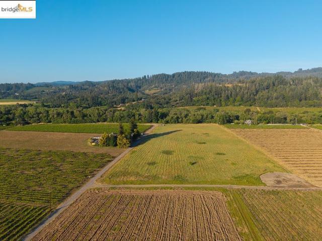 Land for sale in Healdsburg, Sonoma County