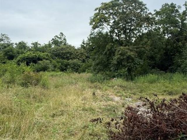Land for sale in Des Moines, Iowa