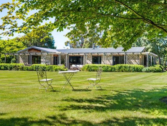 Property for sale in Marlborough