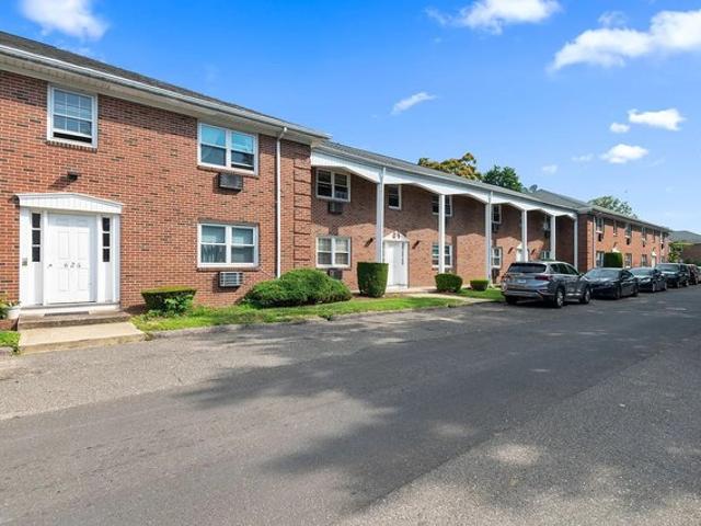 House for sale in Bridgeport, Connecticut