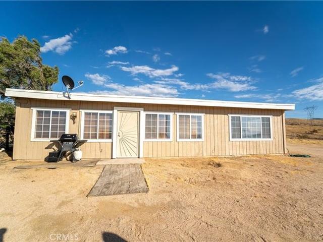 House for sale in Apple Valley, California
