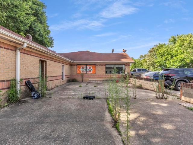 Commercial for sale in Tennessee