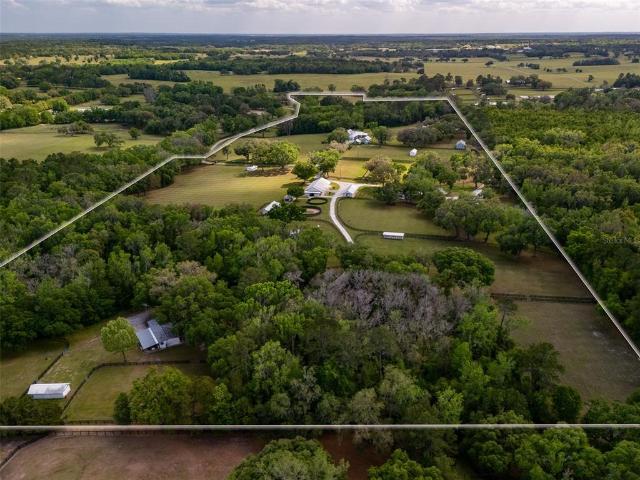 Property for sale in Reddick, Florida