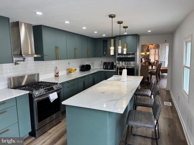 House for sale in Burlington, Burlington County