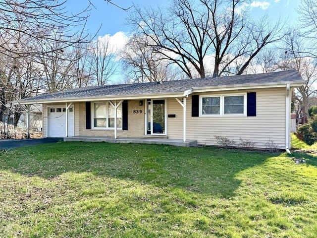 House for sale in Barrington, Illinois