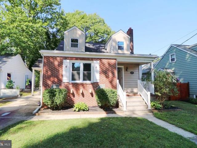 House for sale in Woodbury Heights, New Jersey