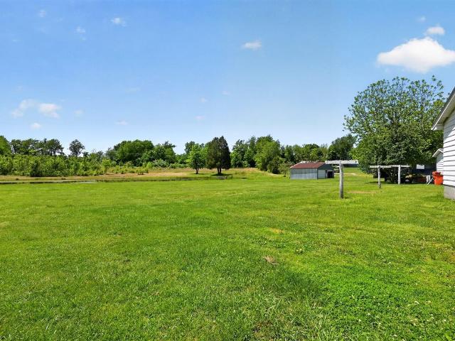 House for sale in Cecilia, Kentucky