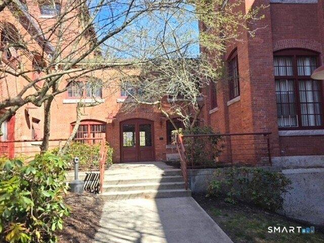 Townhouse for sale in Torrington, Connecticut