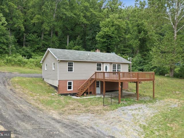 House for sale in Falling Waters, West Virginia