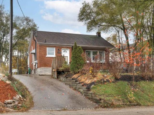 House for sale in Kitchener, Ontario