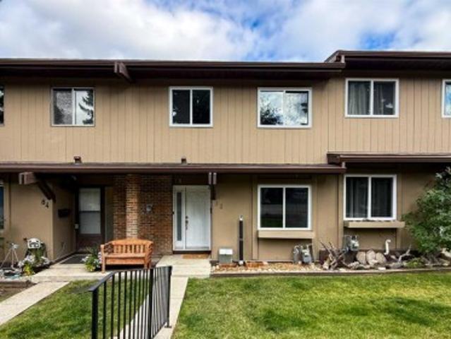 Townhouse for sale in Huntington Hills, Calgary