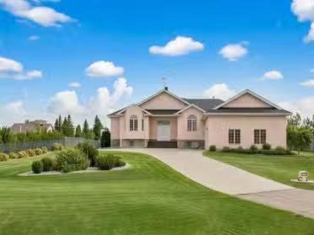 House for sale in Shep Industrial, City of Spruce Grove