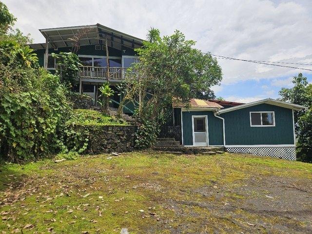 Farm for sale in Captain Cook, Hawaiʻi County