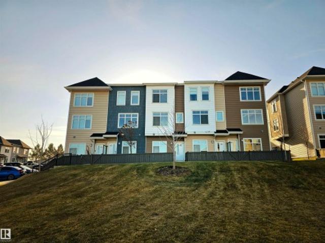 Townhouse for sale in Saint Albert, Alberta