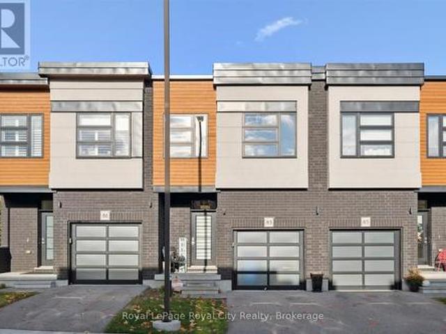 Townhouse for sale in Guelph, Ontario