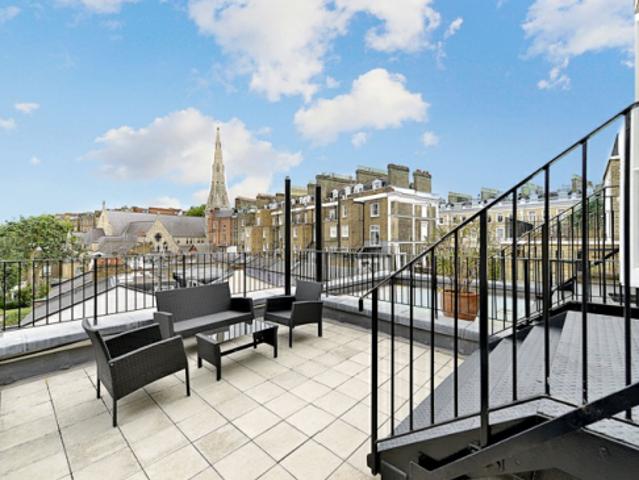 House for rent in Brompton, Greater London