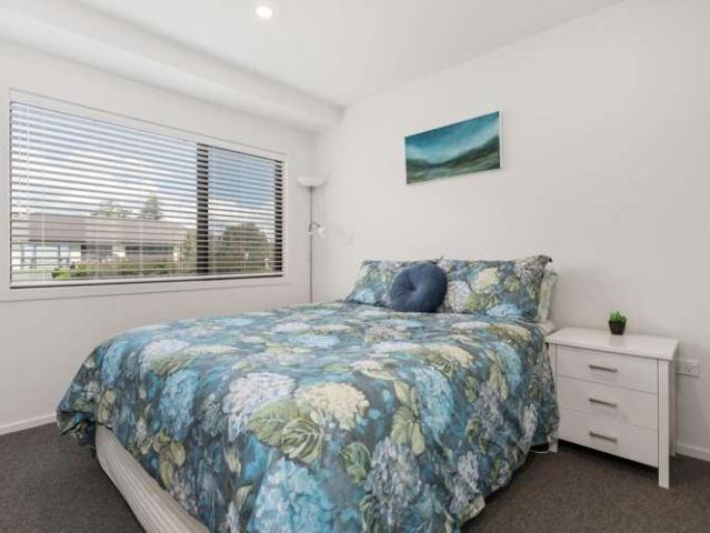 Apartment for sale in Carterton, Wellington