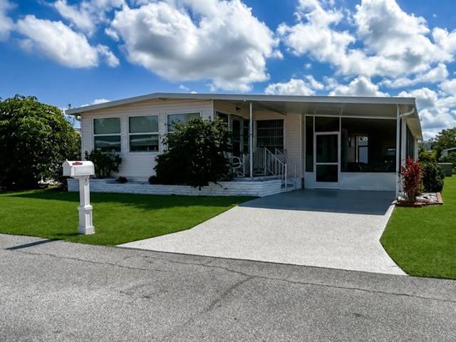 House for sale in Nokomis, Sarasota County