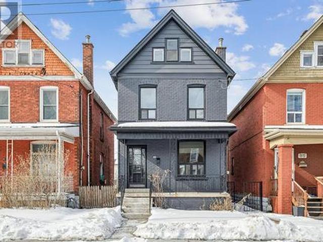 House for sale in Ancaster, Ontario