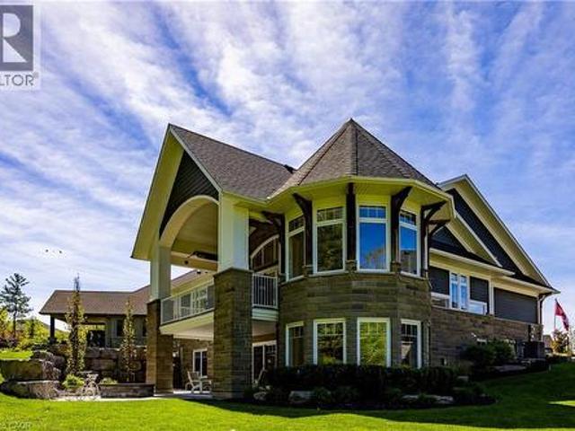 House for sale in Port Dover, Ontario