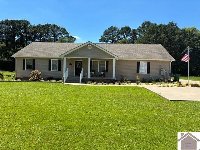 House for sale in Mayfield, Kentucky