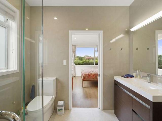 House for sale in Awhitu