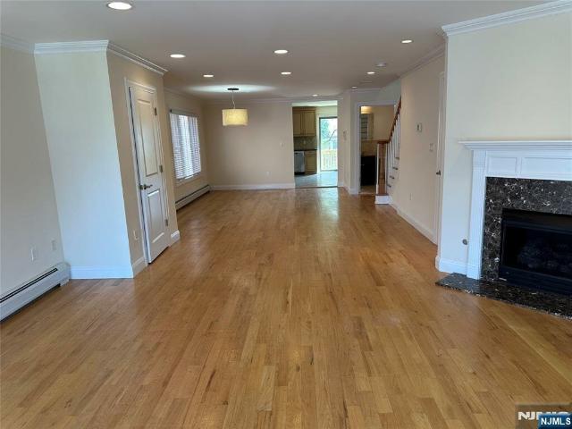 Duplex for rent in Cliffside Park