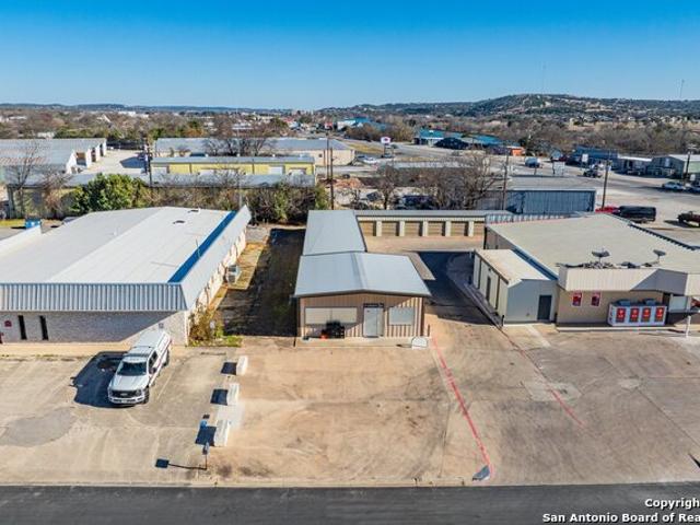 Commercial for sale in Kerrville