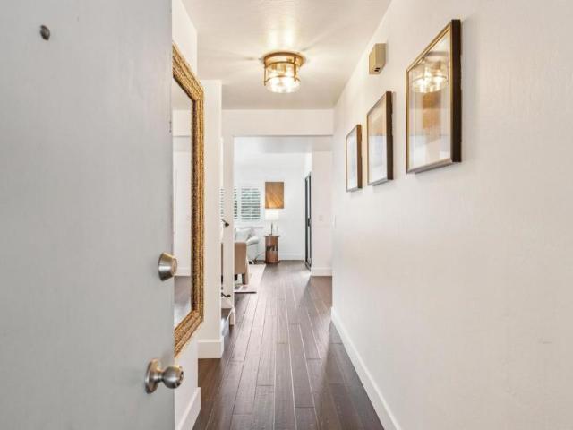 Townhouse for sale in San Rafael, California
