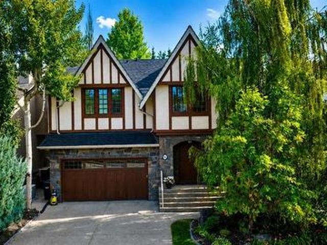 House for sale in Discovery Ridge, Calgary
