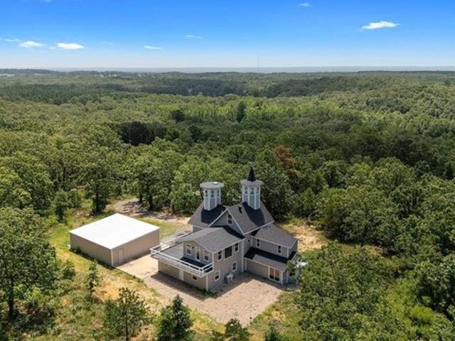 House for sale in Ark