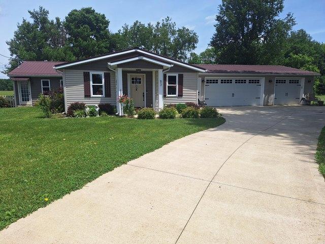 House for sale in Saint Louisville, Ohio