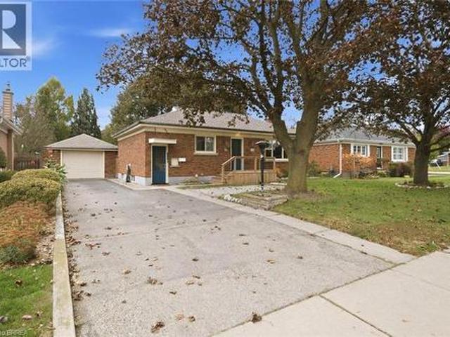 House for sale in Brantford, Southwestern Ontario