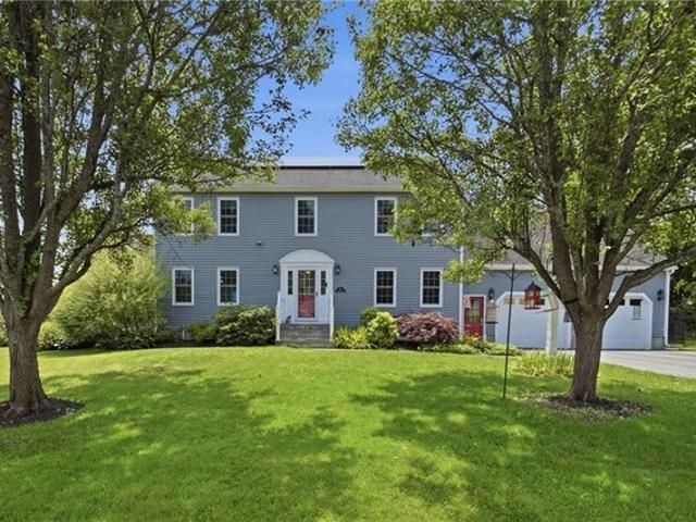 House for sale in Cumberland, Rhode Island