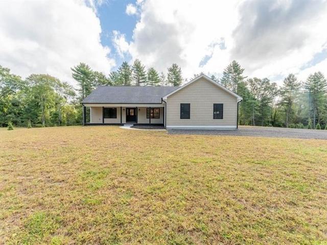 House for sale in Brooklyn, Northeastern Connecticut Planning Region
