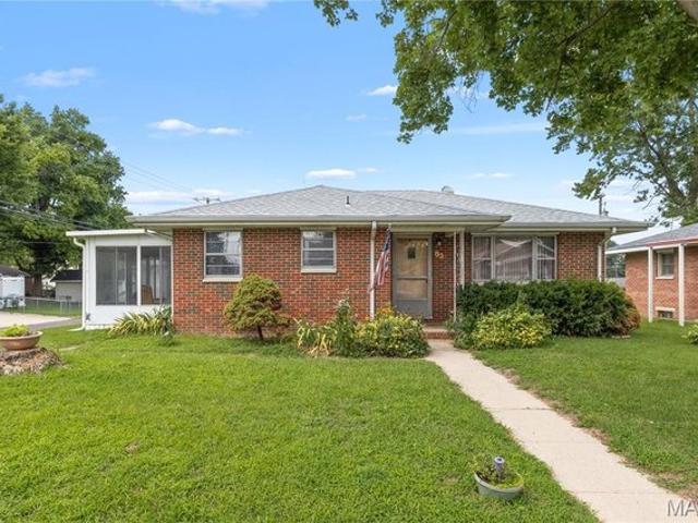 House for sale in Wood River, Illinois