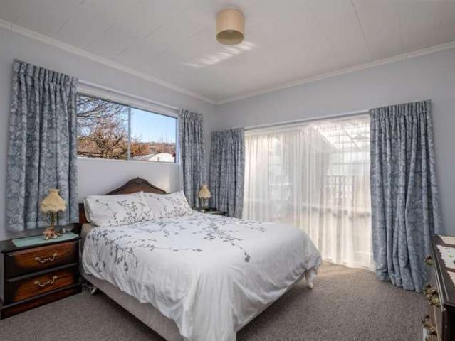 House for sale in Otakou