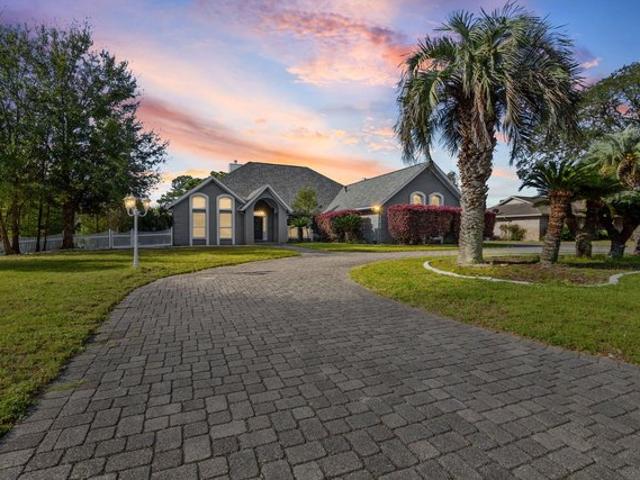 House for sale in Shalimar, Florida