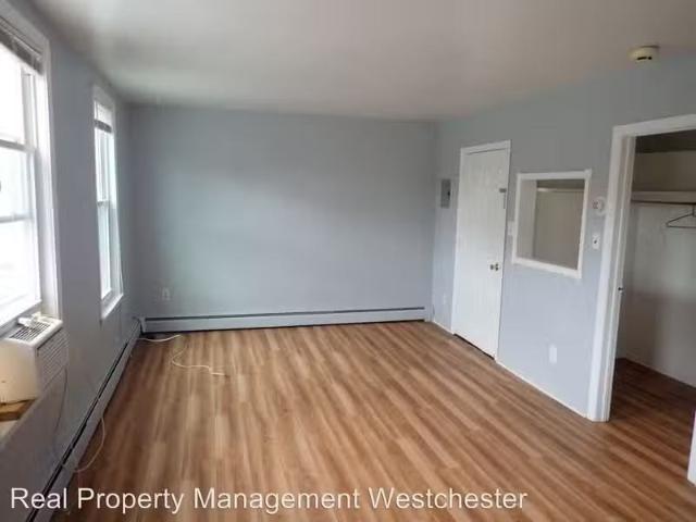 Condo for rent in White Plains