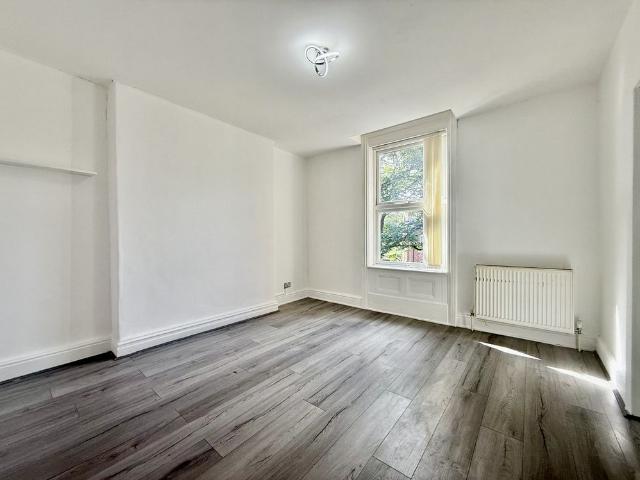 Apartment for rent in Southport, Birkdale Apartment for rent in Southport, Birkdale