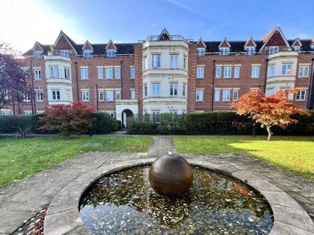 House for sale in Westborough, Surrey