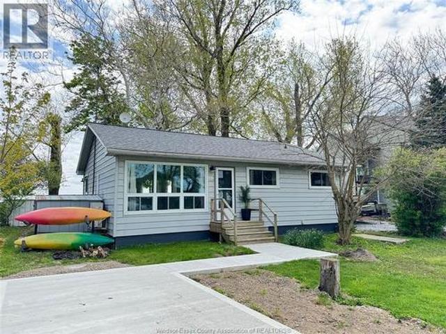 House for sale in Leamington, Ontario