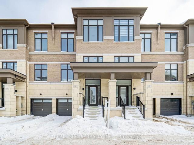 Townhouse for sale in Woburn, Ontario